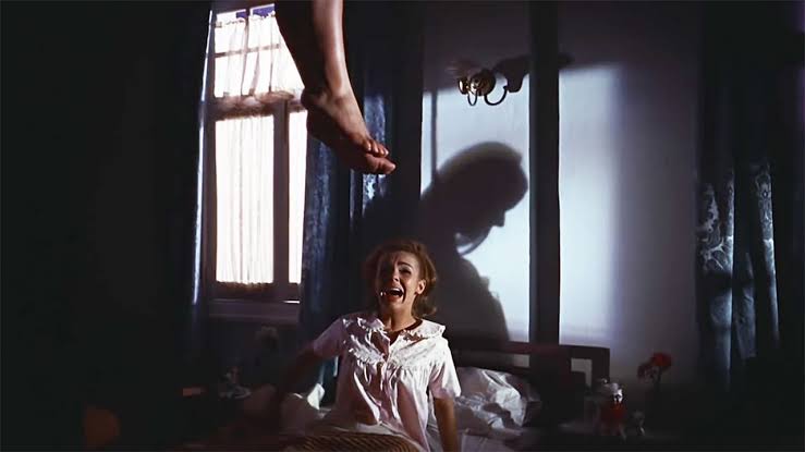 peliculas de terror antiguas hasta el viento tiene miedo 1968
